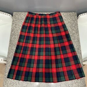 Vintage RUSS TOGS Plaid Pleated Midi Tartan Skirt Red Green Blue Classic 13
